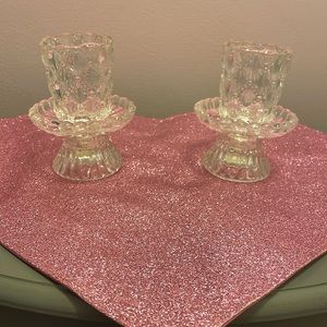 Set of 2 glass candlestick holders